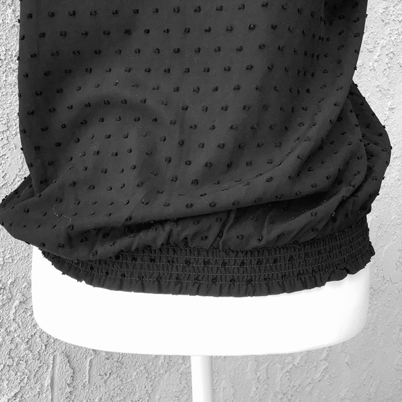 Romeo & Juliet Couture NWT Swiss Dot Floral Embroidered Peasant Top, Small - Picture 8 of 10